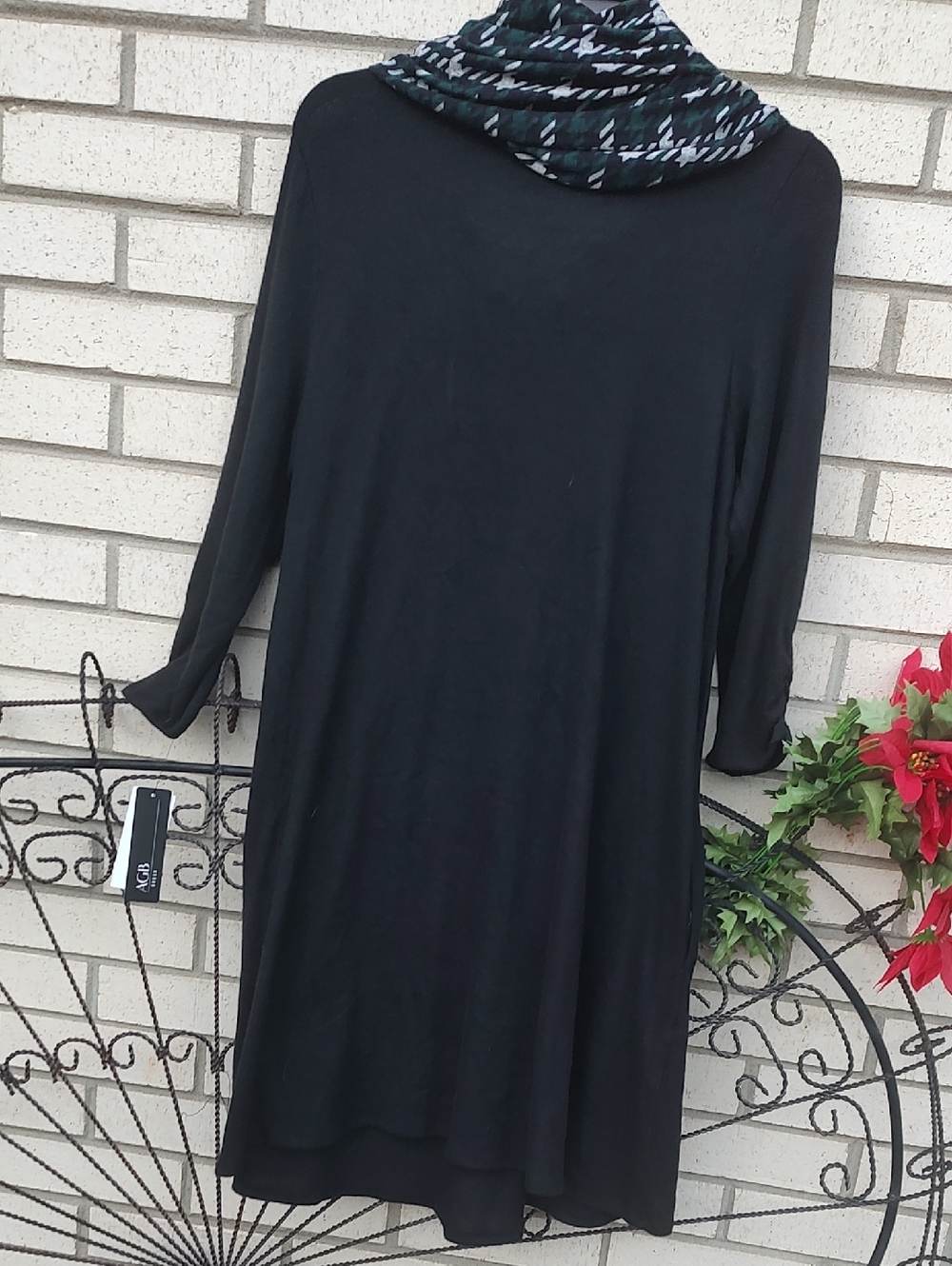 Black Knit Dress with Patterned Infinity Scarf - Picture 8 of 10